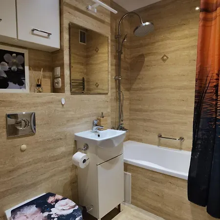 Apartament 3 Pokojowy Walicow Centrum * ורשה