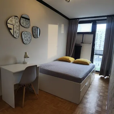 דירה Apartament 3 Pokojowy Walicow Centrum ורשה